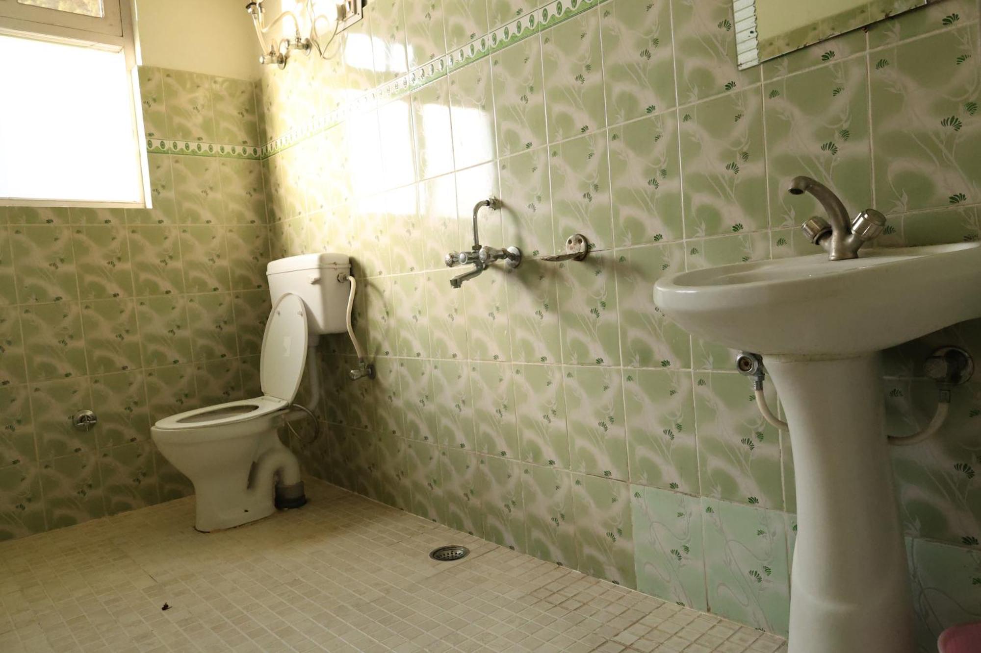 Hotel Holiday Plaza Dalhousie - Near Ghandhi Chowk Mall Road Kültér fotó